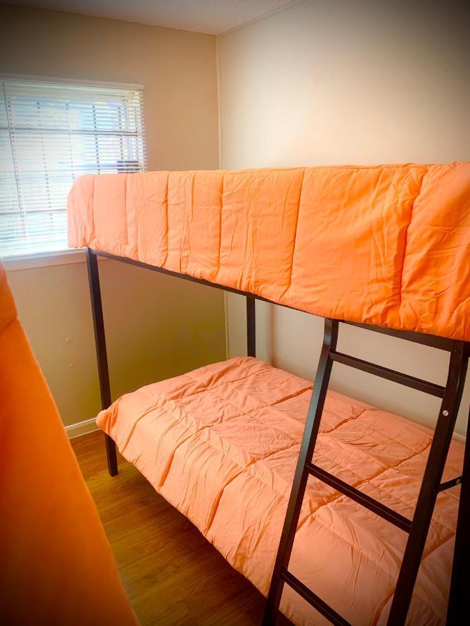 Shuteye Hostel Houston Extérieur photo